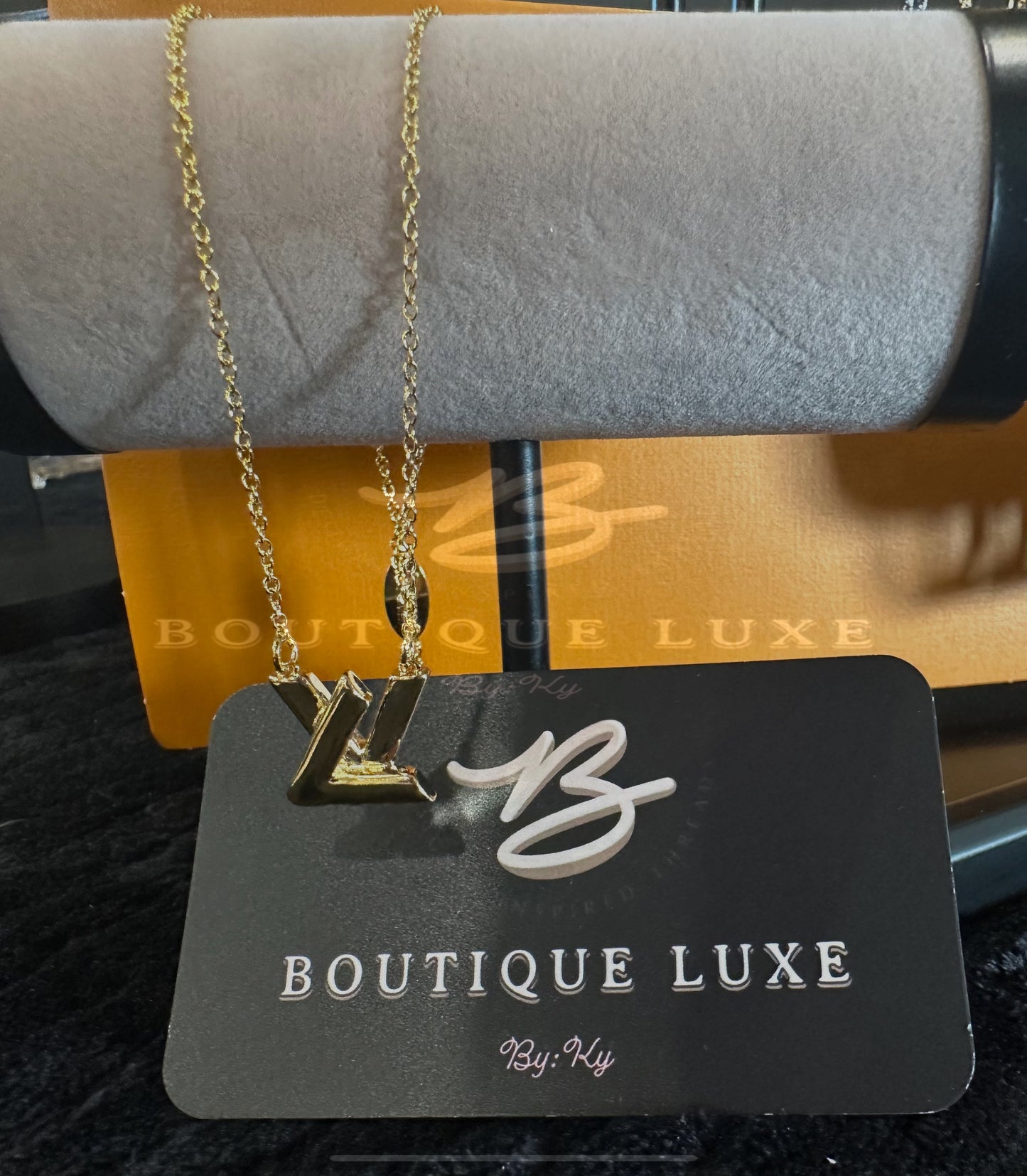 LV NECKLACE