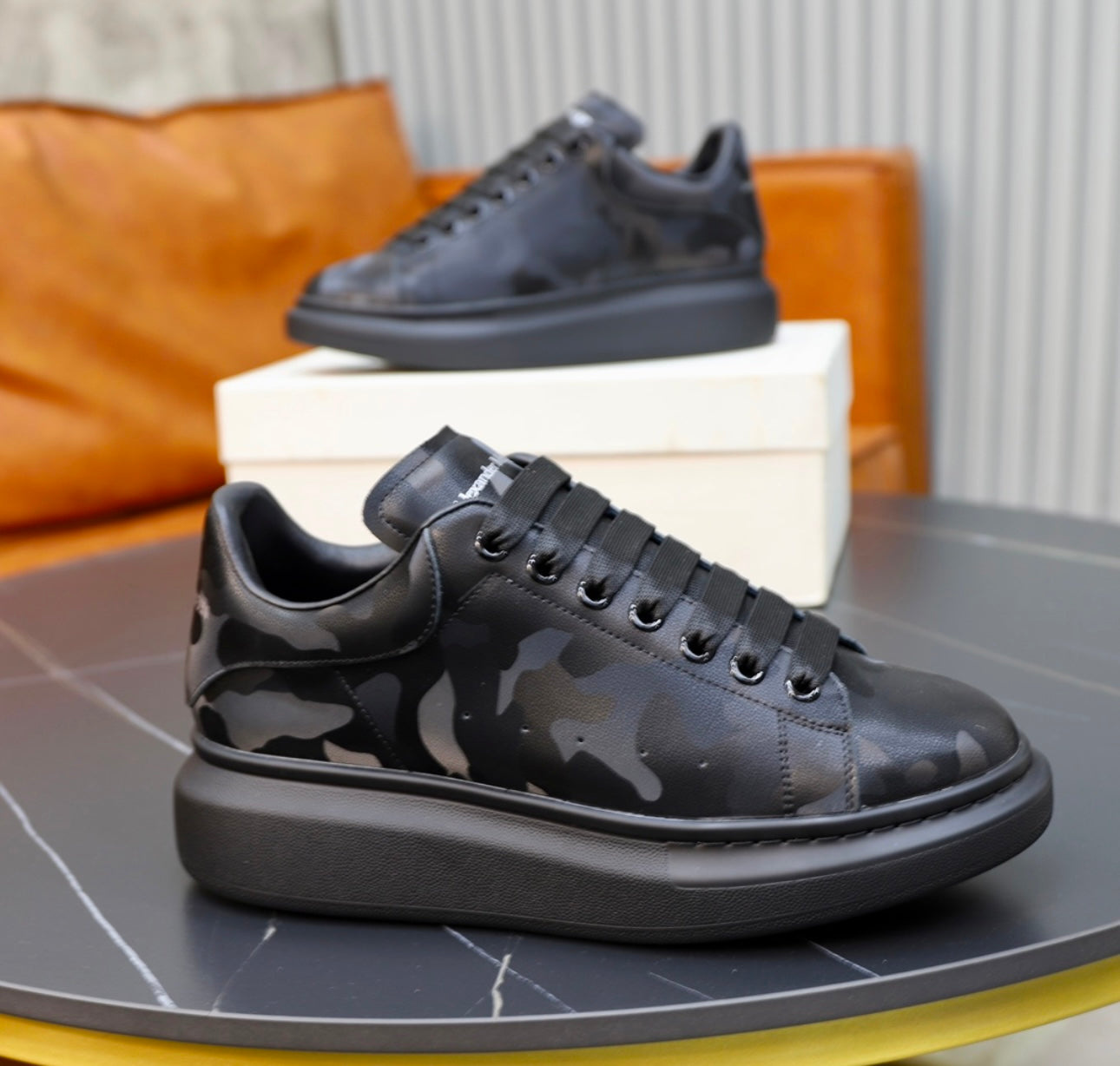 BLACK CAMO AMCQ SNEAKER