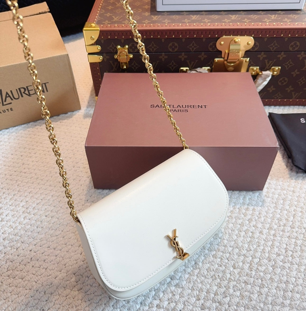 ELEGANT WHITE YSL CHAIN CROSSBODY