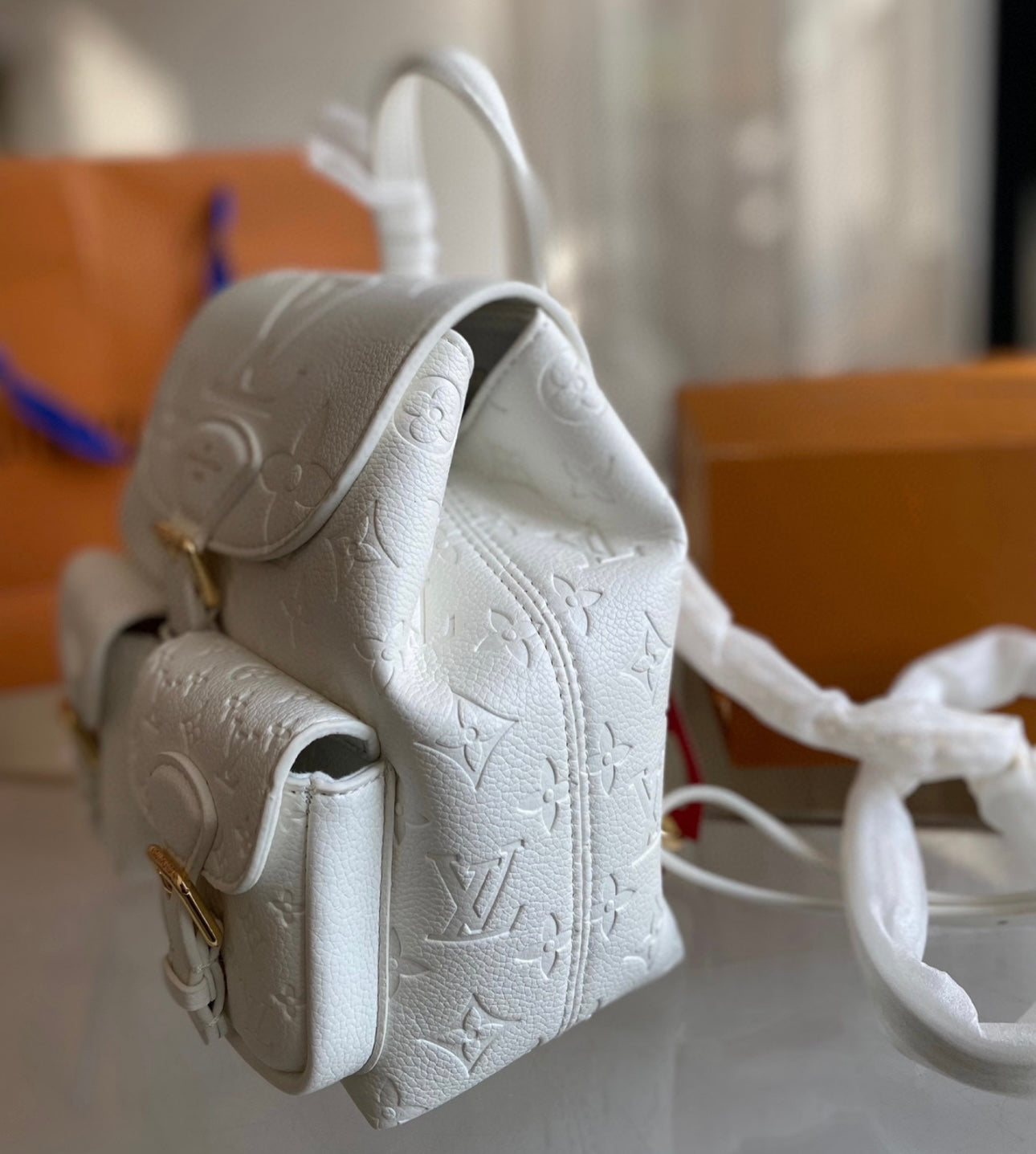 WHITE LV BACKPACK